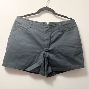Columbia Women’s 10 Shorts